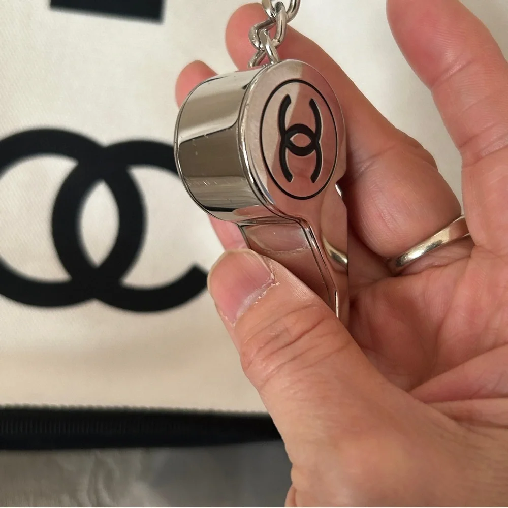RARE☆☆☆☆Authentic CHANEL Lets Lemon 5x5=CC Whistle Tote